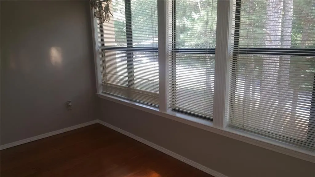 2412 Huntingdon Chase, Sandy Springs, Georgia 30350, 3 Bedrooms Bedrooms, ,2 BathroomsBathrooms,Residential,Sold,2412 Huntingdon Chase,6765019 2412 Huntingdon Chase, Sandy Springs, Georgia 30350, 3 Bedrooms Bedrooms, ,2 BathroomsBathrooms,Residential,Sold,2412 Huntingdon Chase,6765019