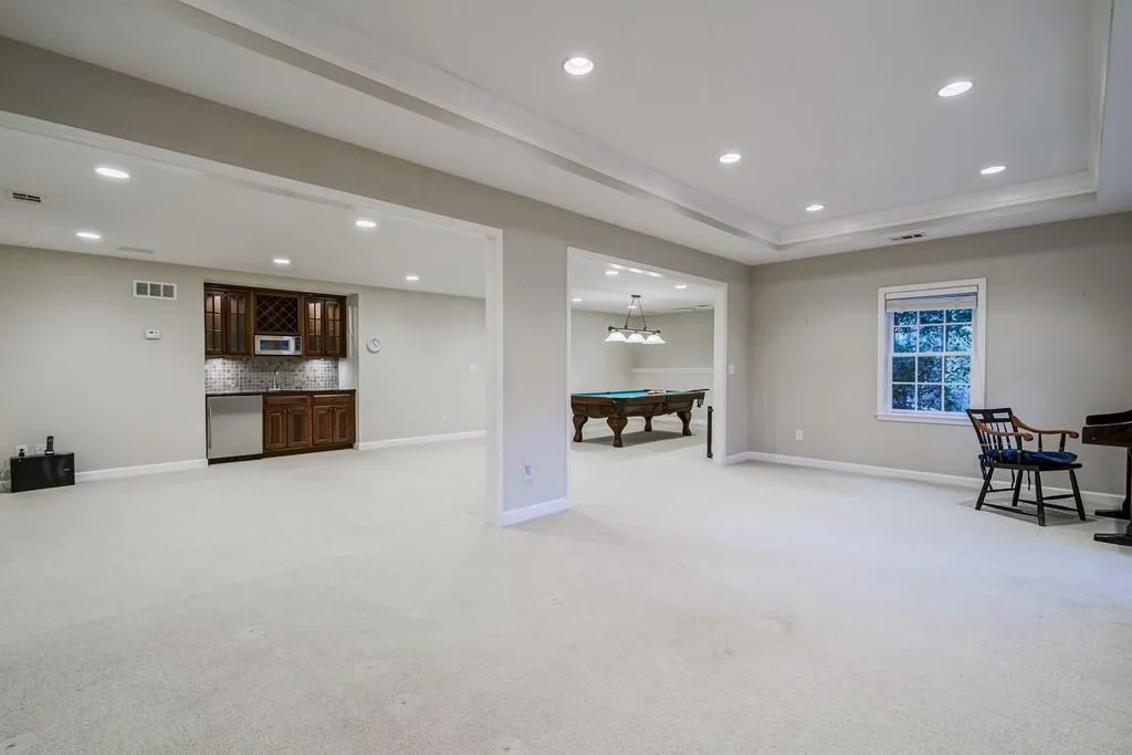 40 Quarry Lake Court, Sandy Springs, Georgia 30342, 4 Bedrooms Bedrooms, ,4 BathroomsBathrooms,Residential,Sold,40 Quarry Lake Court,6974704