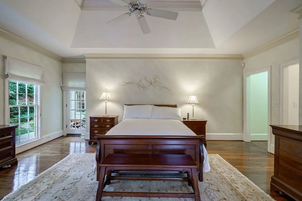 40 Quarry Lake Court, Sandy Springs, Georgia 30342, 4 Bedrooms Bedrooms, ,4 BathroomsBathrooms,Residential,Sold,40 Quarry Lake Court,6974704
