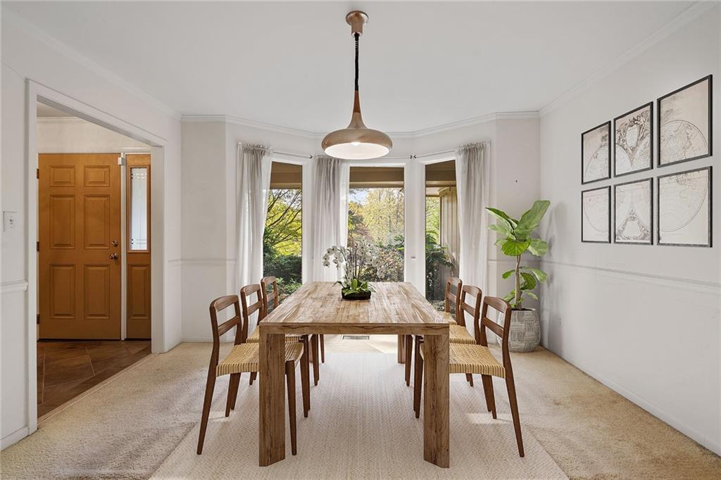 615 Colebrook Court, Atlanta, Georgia 30327, 4 Bedrooms Bedrooms, ,4 BathroomsBathrooms,Residential,Sold,615 Colebrook Court,7290753