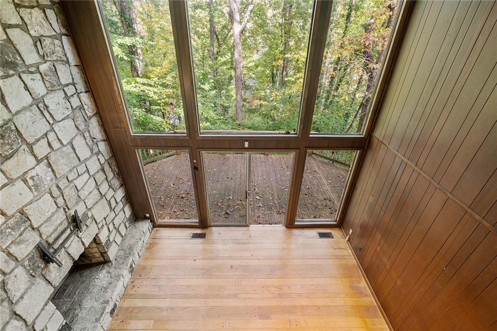 615 Colebrook Court, Atlanta, Georgia 30327, 4 Bedrooms Bedrooms, ,4 BathroomsBathrooms,Residential,Sold,615 Colebrook Court,7290753