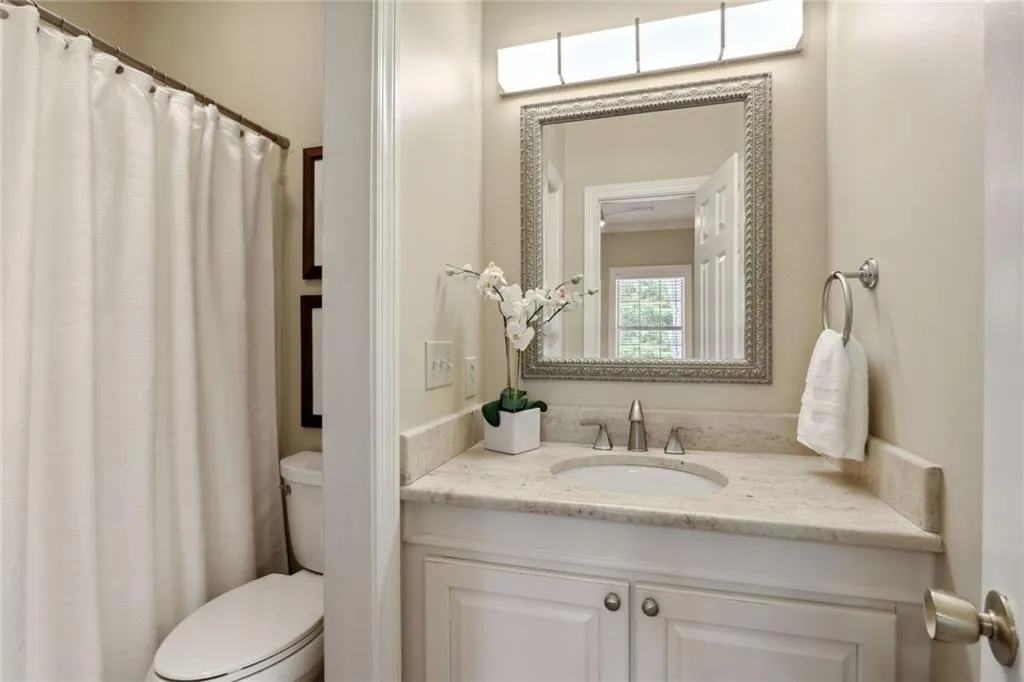 5996 Mitchell Road Unit 10, Sandy Springs, Georgia 30328, 2 Bedrooms Bedrooms, ,2 BathroomsBathrooms,Residential,Sold,5996 Mitchell Road Unit 10,7238242