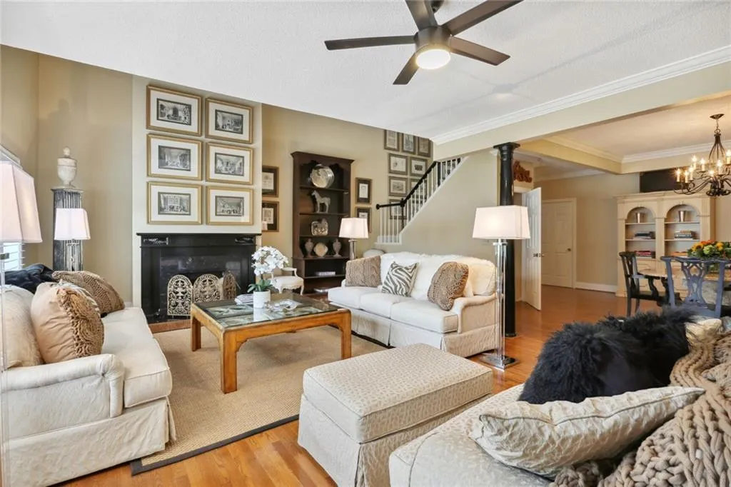 5996 Mitchell Road Unit 10, Sandy Springs, Georgia 30328, 2 Bedrooms Bedrooms, ,2 BathroomsBathrooms,Residential,Sold,5996 Mitchell Road Unit 10,7238242