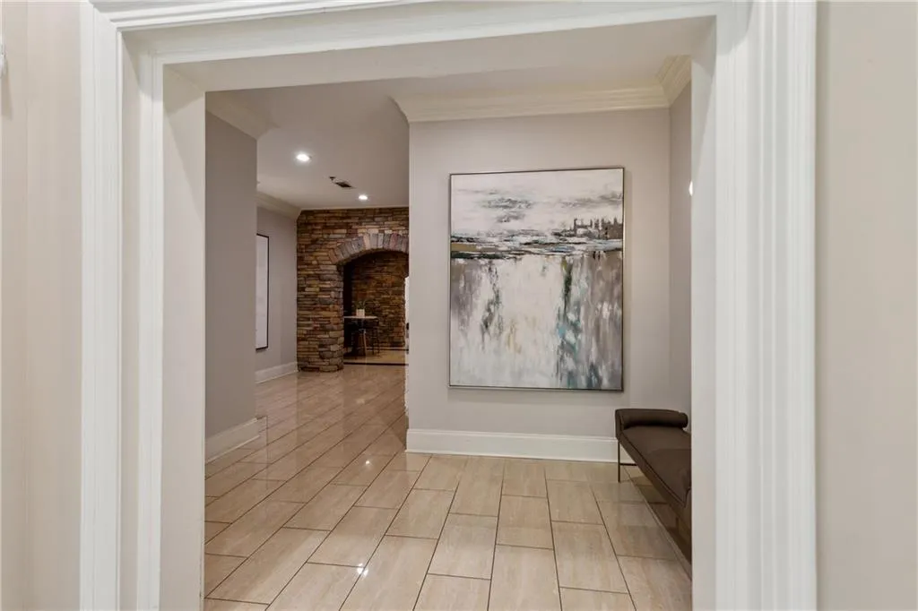 3280 Stillhouse Lane Se Unit 401, Atlanta, Georgia 30339, 2 Bedrooms Bedrooms, 0 ,2 BathroomsBathrooms,Residential,For Sale,3280 Stillhouse Lane Se Unit 401,7756266