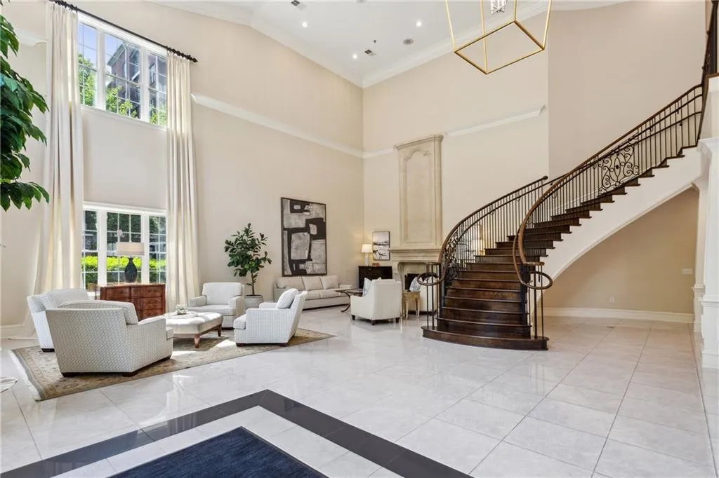 3280 Stillhouse Lane Se Unit 401, Atlanta, Georgia 30339, 2 Bedrooms Bedrooms, 0 ,2 BathroomsBathrooms,Residential,For Sale,3280 Stillhouse Lane Se Unit 401,7756266