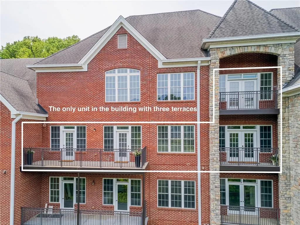 3280 Stillhouse Lane Se Unit 401, Atlanta, Georgia 30339, 2 Bedrooms Bedrooms, 0 ,2 BathroomsBathrooms,Residential,For Sale,3280 Stillhouse Lane Se Unit 401,7756266