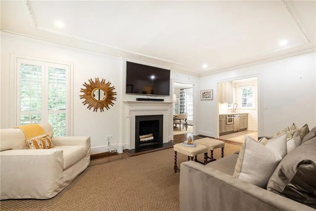 531 Spring Valley Road Nw, Atlanta, Georgia 30318, 3 Bedrooms Bedrooms, 0 ,3 BathroomsBathrooms,Residential,Sold,531 Spring Valley Road Nw,7804762