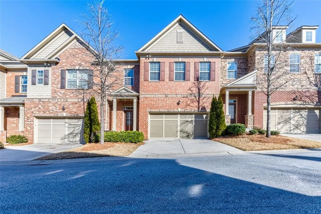 838 Northam Lane, Atlanta, Georgia 30342, 3 Bedrooms Bedrooms, ,3 BathroomsBathrooms,Residential,Sold,838 Northam Lane,6829197