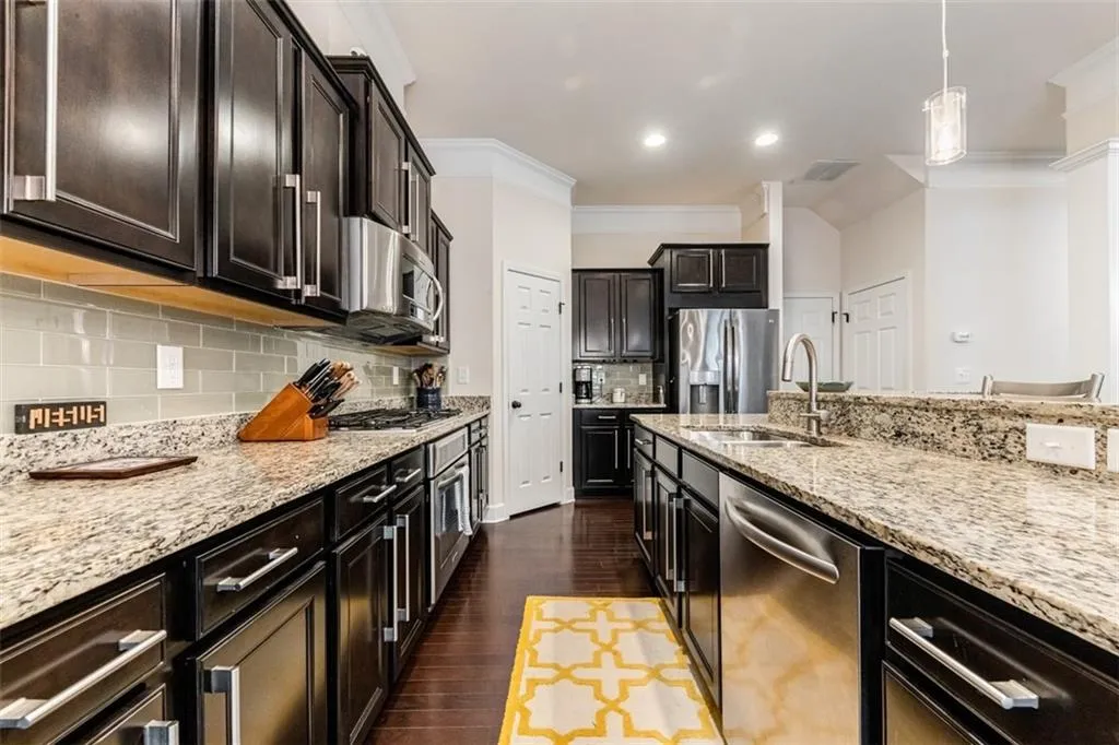 838 Northam Lane, Atlanta, Georgia 30342, 3 Bedrooms Bedrooms, ,3 BathroomsBathrooms,Residential,Sold,838 Northam Lane,6829197