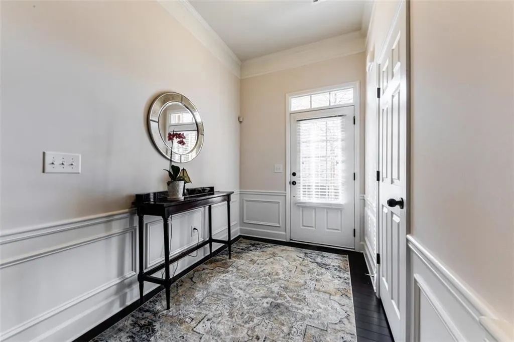 838 Northam Lane, Atlanta, Georgia 30342, 3 Bedrooms Bedrooms, ,3 BathroomsBathrooms,Residential,Sold,838 Northam Lane,6829197