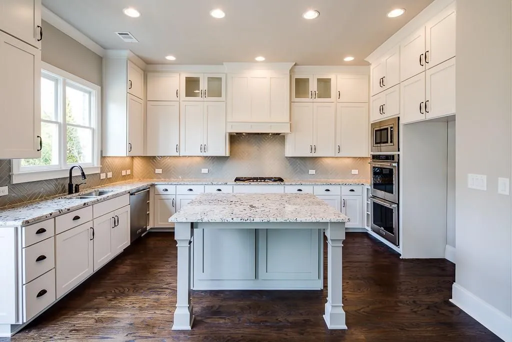 827 Novello Court, Sandy Springs, Georgia 30342, 5 Bedrooms Bedrooms, ,4 BathroomsBathrooms,Residential,Sold,827 Novello Court,5815414