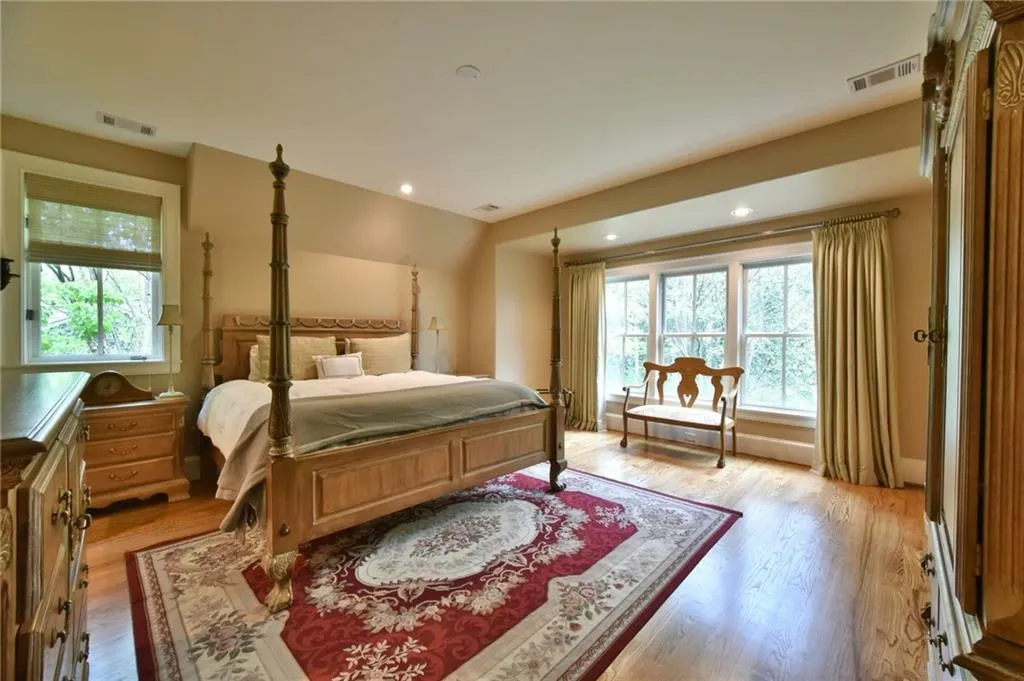 4682 Dudley Lane, Sandy Springs, Georgia 30327, 7 Bedrooms Bedrooms, ,5 BathroomsBathrooms,Residential,Sold,4682 Dudley Lane,5669089
