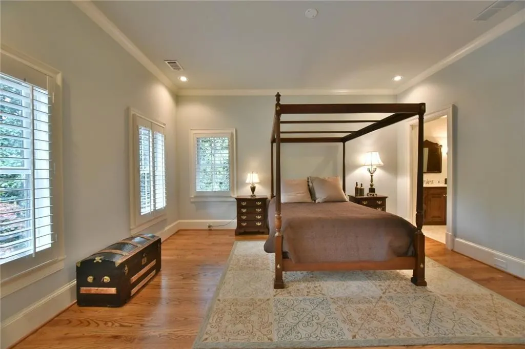 4682 Dudley Lane, Sandy Springs, Georgia 30327, 7 Bedrooms Bedrooms, ,5 BathroomsBathrooms,Residential,Sold,4682 Dudley Lane,5669089