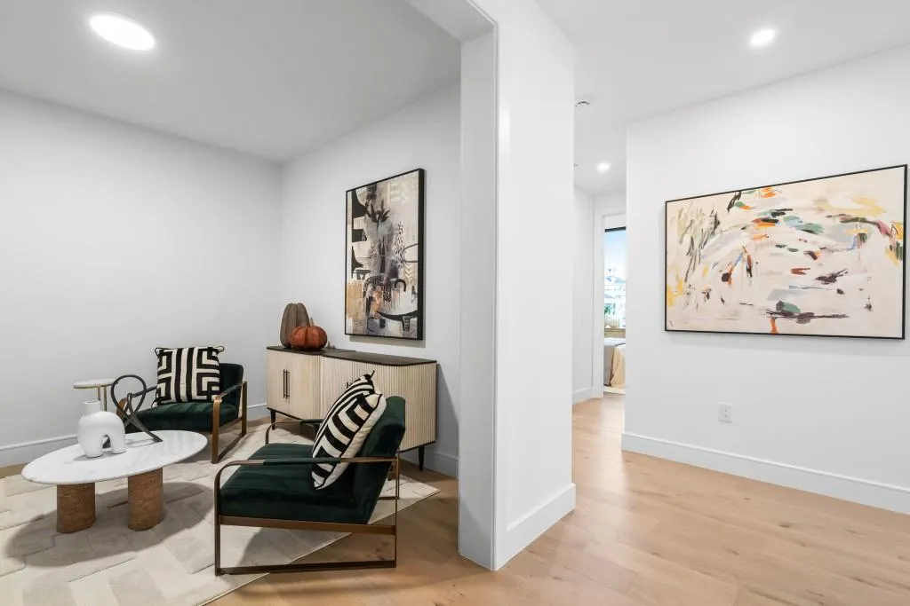 2425 Peachtree Road Ne Unit 1104, Atlanta, Georgia 30305, 2 Bedrooms Bedrooms, 0 ,3 BathroomsBathrooms,Residential,Sold,2425 Peachtree Road Ne Unit 1104,7543785