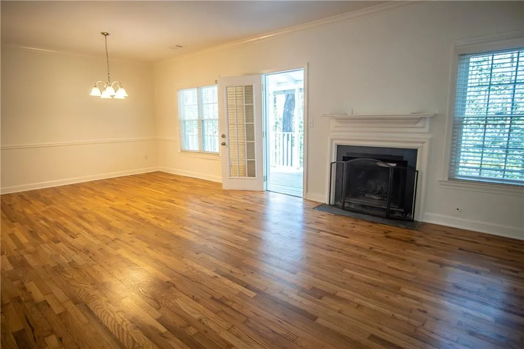 1160 Windsor Parkway Unit 5, Atlanta, Georgia 30319, 3 Bedrooms Bedrooms, ,2 BathroomsBathrooms,Residential,Sold,1160 Windsor Parkway Unit 5,7184476