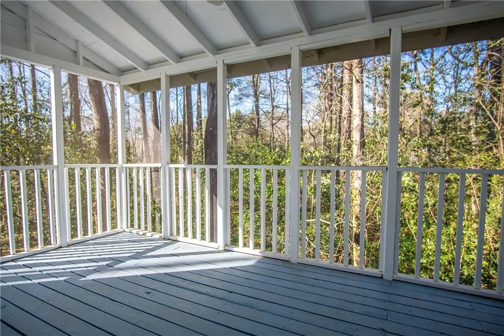 1160 Windsor Parkway Unit 5, Atlanta, Georgia 30319, 3 Bedrooms Bedrooms, ,2 BathroomsBathrooms,Residential,Sold,1160 Windsor Parkway Unit 5,7184476