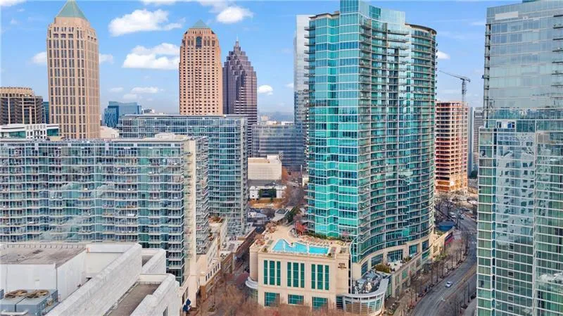 1080 Peachtree Street Ne Unit 2006, Atlanta, Georgia 30309, 1 Bedroom Bedrooms, ,1 BathroomBathrooms,Residential,For Sale,1080 Peachtree Street Ne Unit 2006,7638084