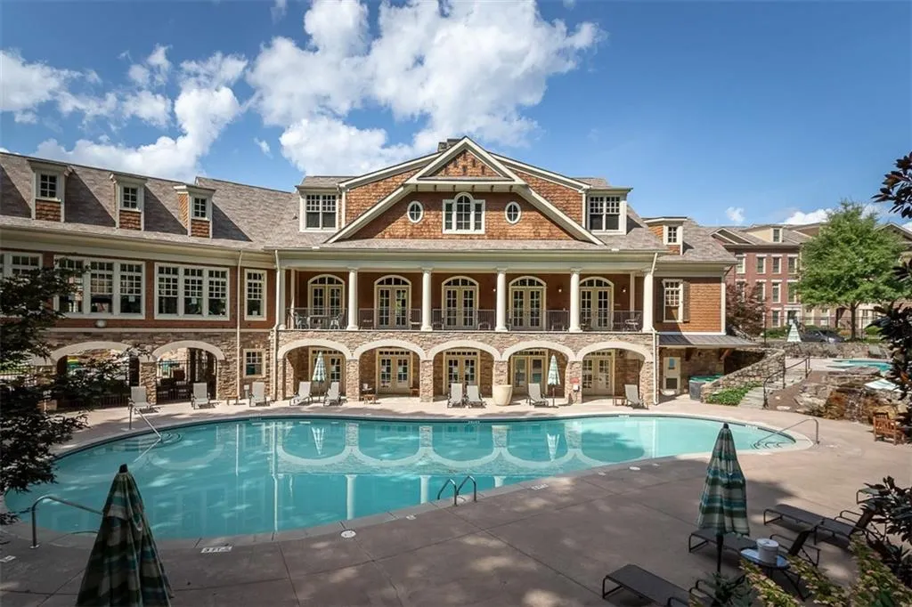 200 River Vista Drive Unit 119, Atlanta, Georgia 30339, 2 Bedrooms Bedrooms, ,2 BathroomsBathrooms,Residential,Sold,200 River Vista Drive Unit 119,6845874