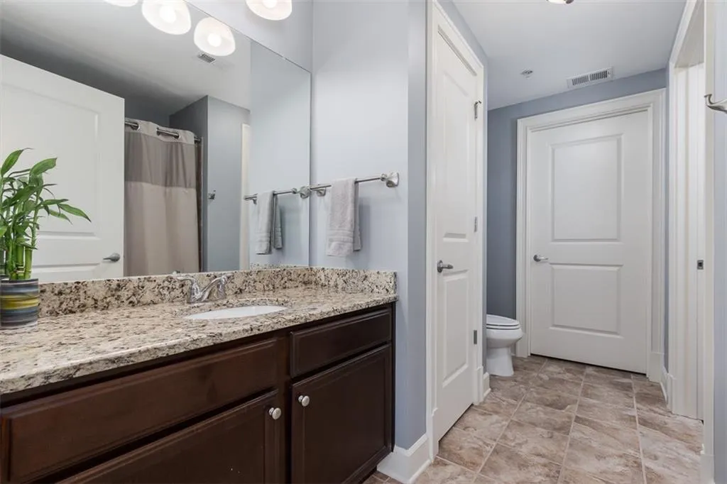 200 River Vista Drive Unit 119, Atlanta, Georgia 30339, 2 Bedrooms Bedrooms, ,2 BathroomsBathrooms,Residential,Sold,200 River Vista Drive Unit 119,6845874