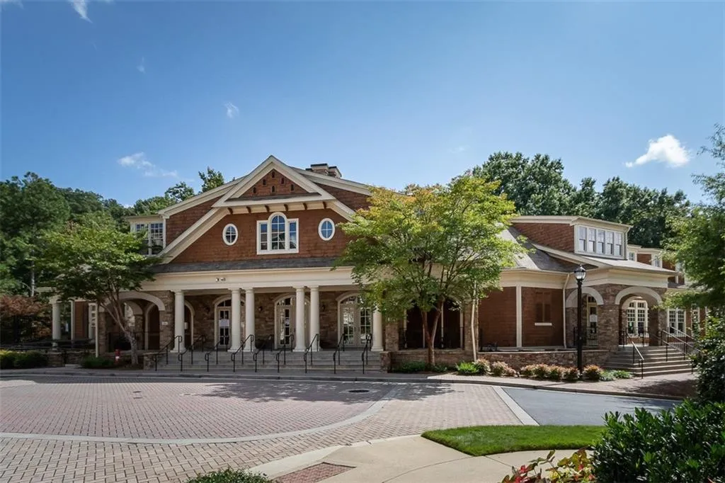 200 River Vista Drive Unit 119, Atlanta, Georgia 30339, 2 Bedrooms Bedrooms, ,2 BathroomsBathrooms,Residential,Sold,200 River Vista Drive Unit 119,6845874