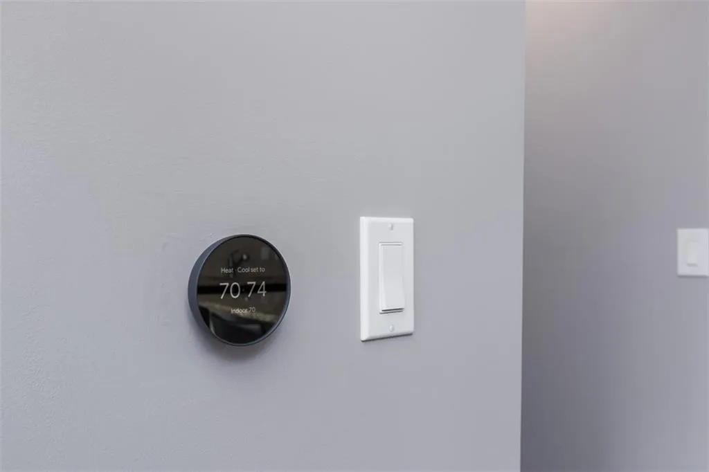 200 River Vista Drive Unit 119, Atlanta, Georgia 30339, 2 Bedrooms Bedrooms, ,2 BathroomsBathrooms,Residential,Sold,200 River Vista Drive Unit 119,6845874