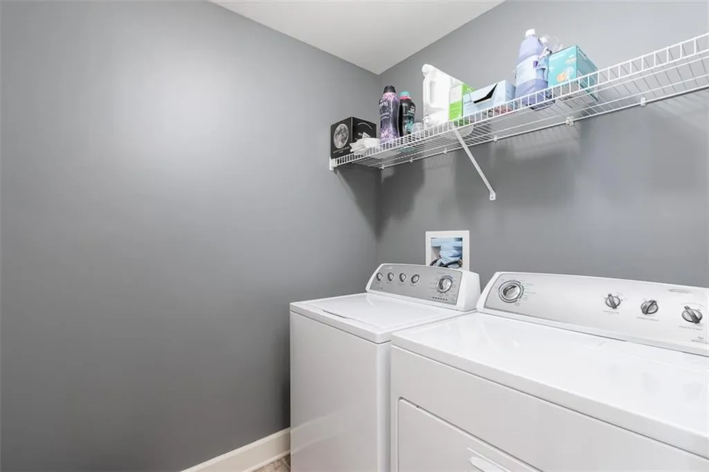 200 River Vista Drive Unit 119, Atlanta, Georgia 30339, 2 Bedrooms Bedrooms, ,2 BathroomsBathrooms,Residential,Sold,200 River Vista Drive Unit 119,6845874