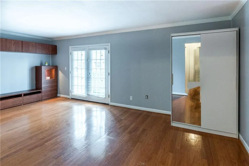 6900 Roswell Road Unit Q7, Atlanta, Georgia 30328, 2 Bedrooms Bedrooms, ,2 BathroomsBathrooms,Residential,Sold,6900 Roswell Road Unit Q7,5821270