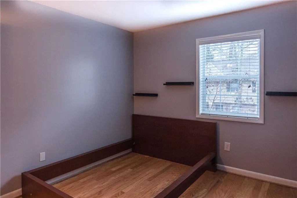 6900 Roswell Road Unit Q7, Atlanta, Georgia 30328, 2 Bedrooms Bedrooms, ,2 BathroomsBathrooms,Residential,Sold,6900 Roswell Road Unit Q7,5821270