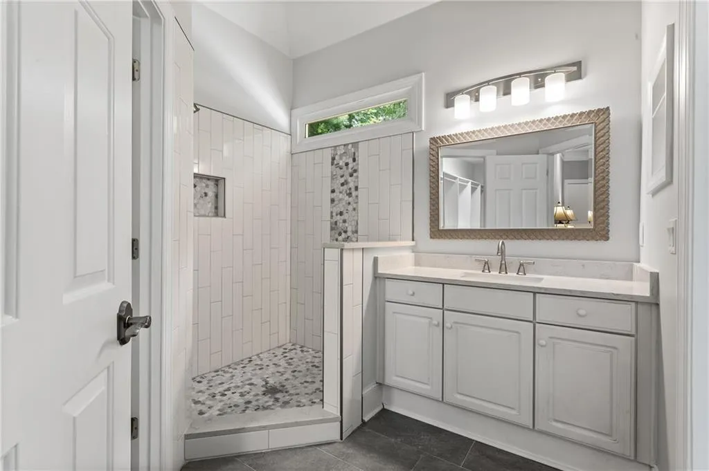 780 Spalding Heights Drive, Sandy Springs, Georgia 30350, 5 Bedrooms Bedrooms, ,4 BathroomsBathrooms,Residential,Sold,780 Spalding Heights Drive,6902964 780 Spalding Heights Drive, Sandy Springs, Georgia 30350, 5 Bedrooms Bedrooms, ,4 BathroomsBathrooms,Residential,Sold,780 Spalding Heights Drive,6902964