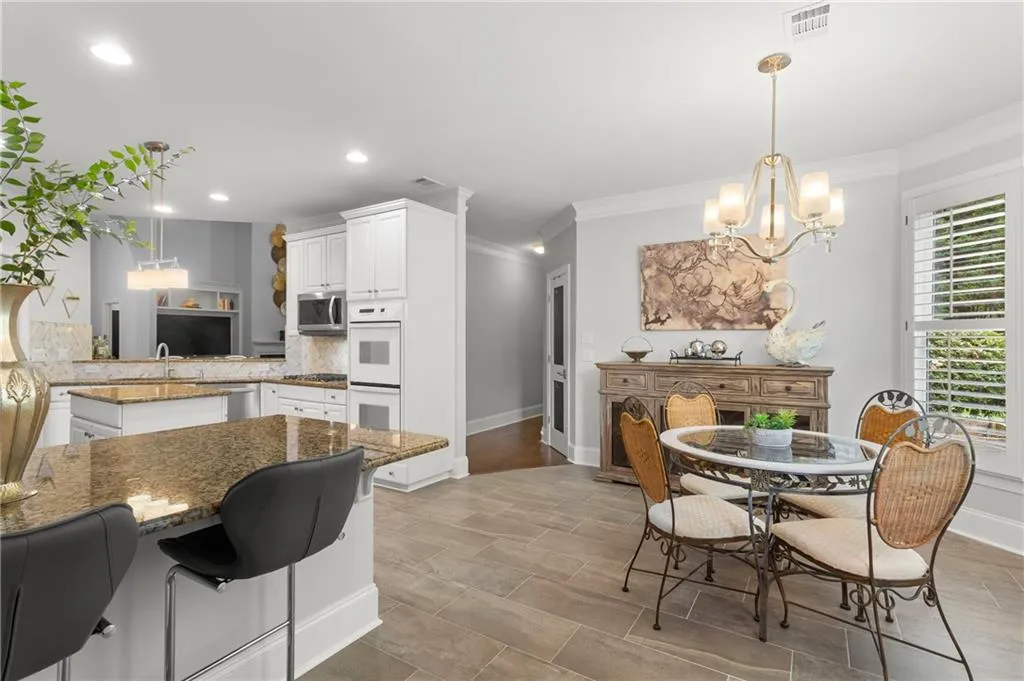 780 Spalding Heights Drive, Sandy Springs, Georgia 30350, 5 Bedrooms Bedrooms, ,4 BathroomsBathrooms,Residential,Sold,780 Spalding Heights Drive,6902964 780 Spalding Heights Drive, Sandy Springs, Georgia 30350, 5 Bedrooms Bedrooms, ,4 BathroomsBathrooms,Residential,Sold,780 Spalding Heights Drive,6902964