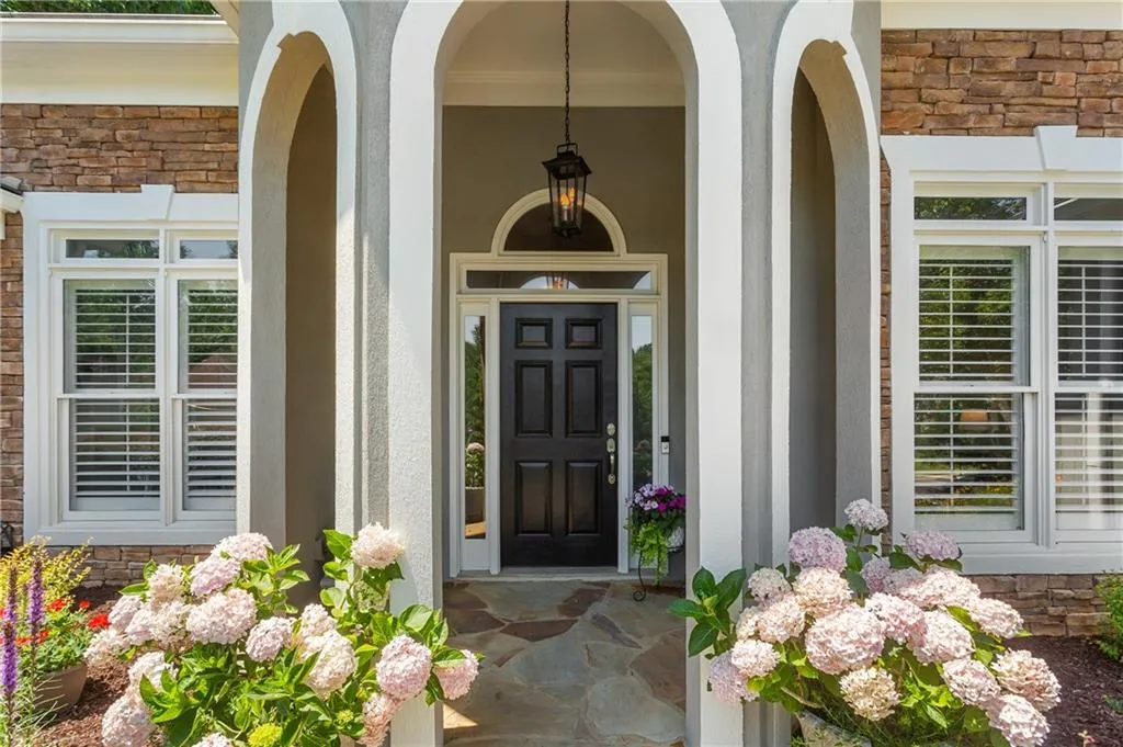 780 Spalding Heights Drive, Sandy Springs, Georgia 30350, 5 Bedrooms Bedrooms, ,4 BathroomsBathrooms,Residential,Sold,780 Spalding Heights Drive,6902964 780 Spalding Heights Drive, Sandy Springs, Georgia 30350, 5 Bedrooms Bedrooms, ,4 BathroomsBathrooms,Residential,Sold,780 Spalding Heights Drive,6902964