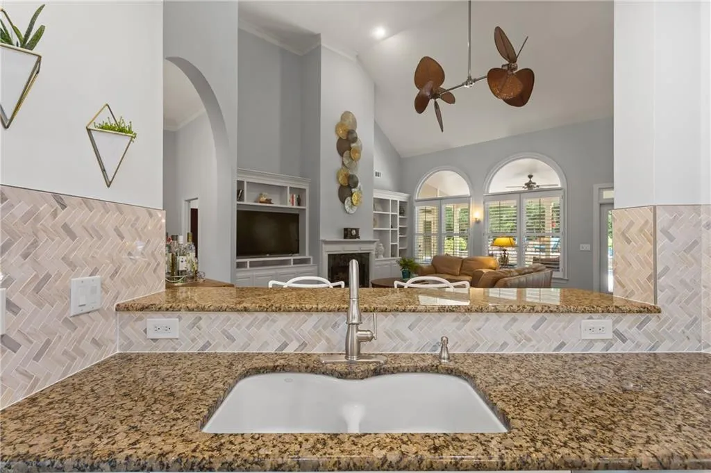 780 Spalding Heights Drive, Sandy Springs, Georgia 30350, 5 Bedrooms Bedrooms, ,4 BathroomsBathrooms,Residential,Sold,780 Spalding Heights Drive,6902964 780 Spalding Heights Drive, Sandy Springs, Georgia 30350, 5 Bedrooms Bedrooms, ,4 BathroomsBathrooms,Residential,Sold,780 Spalding Heights Drive,6902964