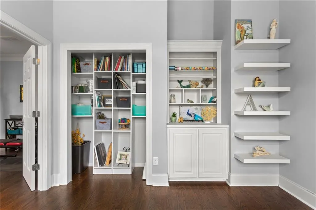 780 Spalding Heights Drive, Sandy Springs, Georgia 30350, 5 Bedrooms Bedrooms, ,4 BathroomsBathrooms,Residential,Sold,780 Spalding Heights Drive,6902964 780 Spalding Heights Drive, Sandy Springs, Georgia 30350, 5 Bedrooms Bedrooms, ,4 BathroomsBathrooms,Residential,Sold,780 Spalding Heights Drive,6902964