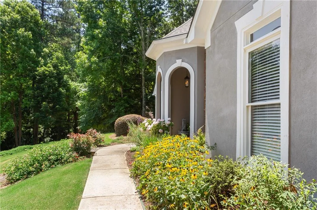 780 Spalding Heights Drive, Sandy Springs, Georgia 30350, 5 Bedrooms Bedrooms, ,4 BathroomsBathrooms,Residential,Sold,780 Spalding Heights Drive,6902964 780 Spalding Heights Drive, Sandy Springs, Georgia 30350, 5 Bedrooms Bedrooms, ,4 BathroomsBathrooms,Residential,Sold,780 Spalding Heights Drive,6902964