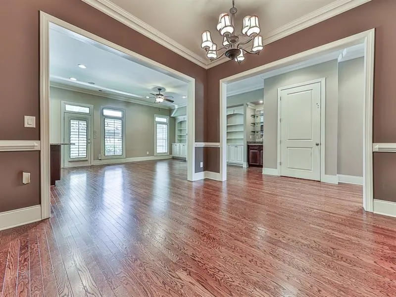 5562 High Point Road, Atlanta, Georgia 30342, 4 Bedrooms Bedrooms, ,4 BathroomsBathrooms,Residential,Sold,5562 High Point Road,7460502
