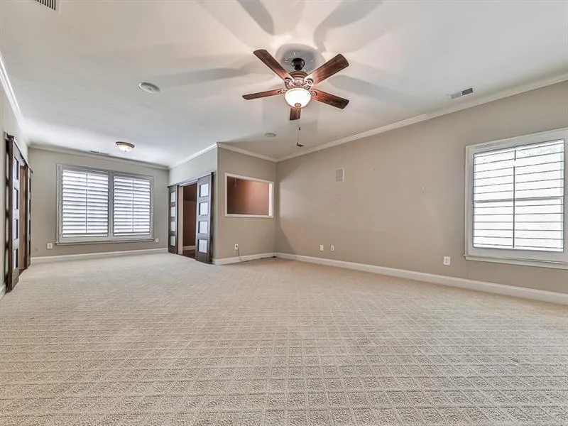 5562 High Point Road, Atlanta, Georgia 30342, 4 Bedrooms Bedrooms, ,4 BathroomsBathrooms,Residential,Sold,5562 High Point Road,7460502