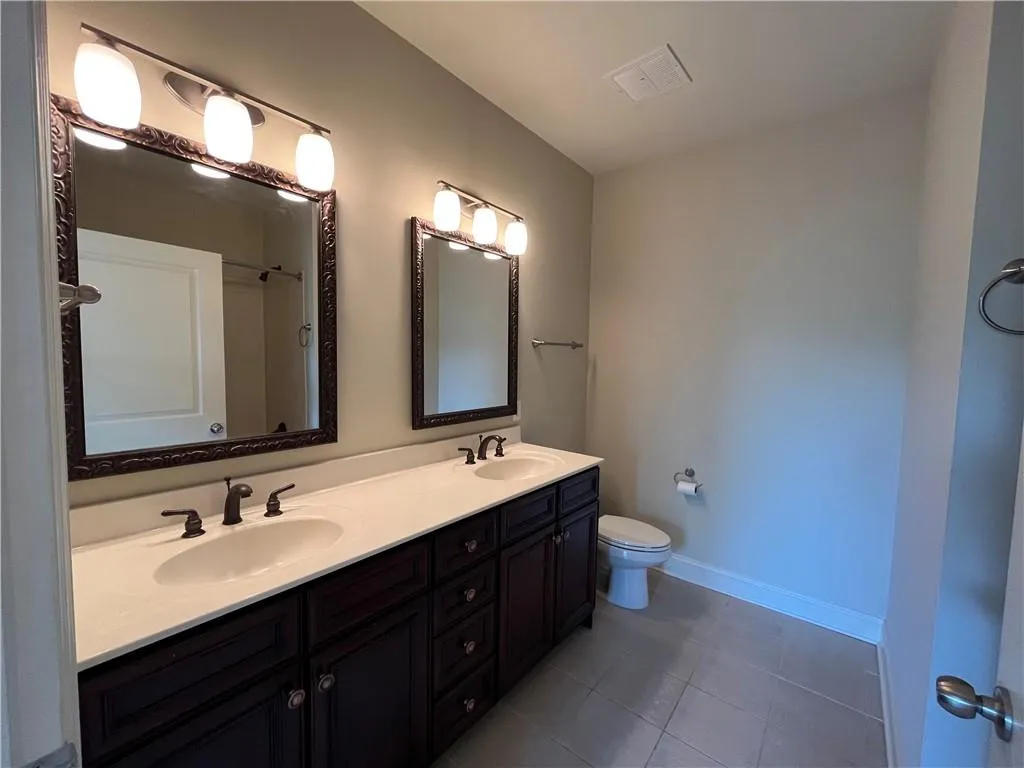 901 Abernathy Road Unit 4050, Atlanta, Georgia 30328, 3 Bedrooms Bedrooms, ,2 BathroomsBathrooms,Residential,Sold,901 Abernathy Road Unit 4050,7065842
