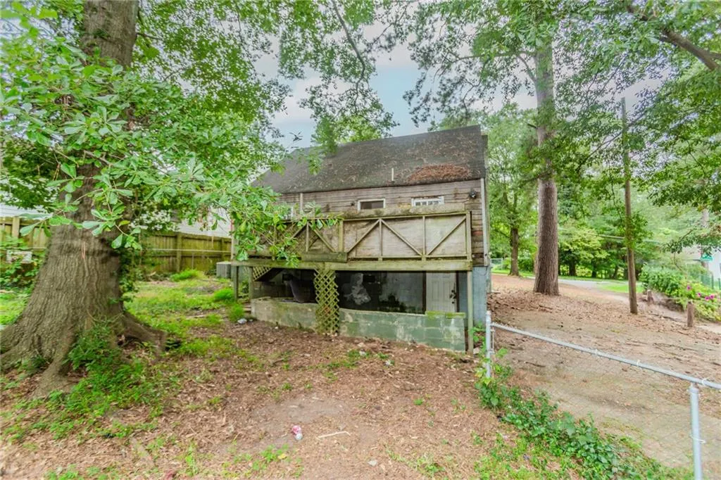 1876 Madrona Street Nw, Atlanta, Georgia 30318, 4 Bedrooms Bedrooms, ,2 BathroomsBathrooms,Residential,For Sale,1876 Madrona Street Nw,7631174
