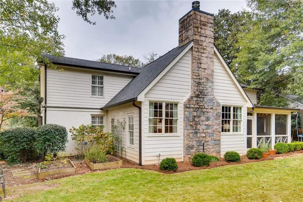4611 Dalmer Road, Atlanta, Georgia 30342, 4 Bedrooms Bedrooms, ,4 BathroomsBathrooms,Residential,Sold,4611 Dalmer Road,6639653