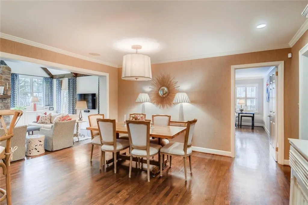 4611 Dalmer Road, Atlanta, Georgia 30342, 4 Bedrooms Bedrooms, ,4 BathroomsBathrooms,Residential,Sold,4611 Dalmer Road,6639653