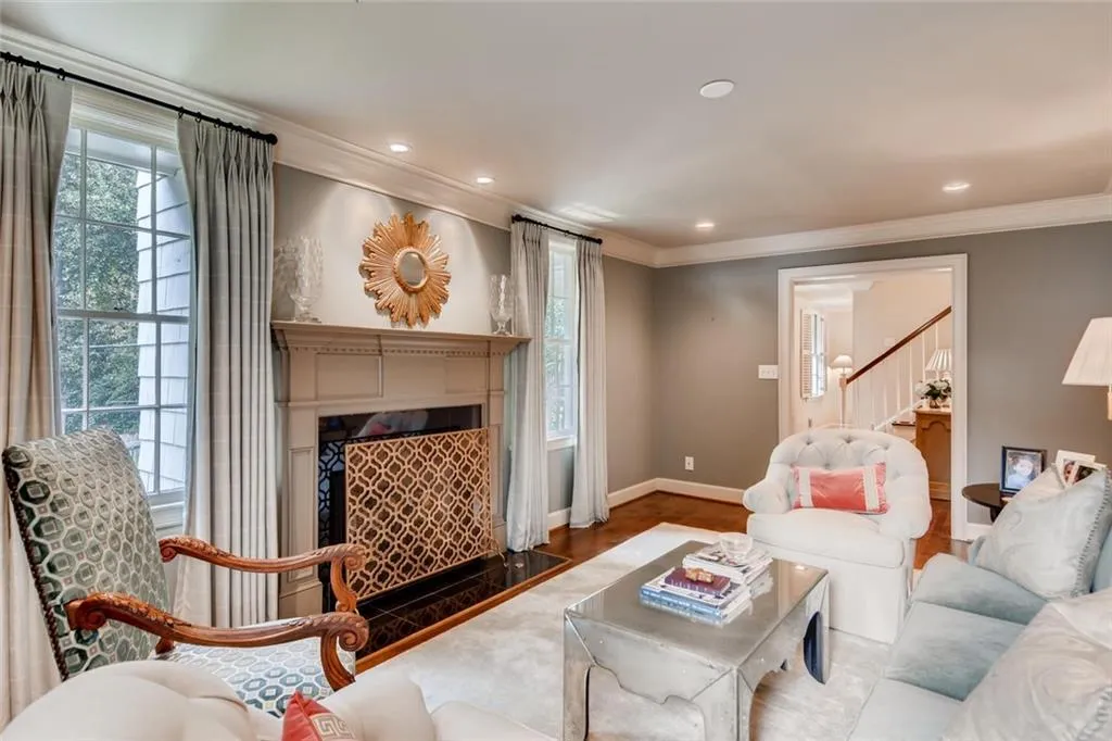 4611 Dalmer Road, Atlanta, Georgia 30342, 4 Bedrooms Bedrooms, ,4 BathroomsBathrooms,Residential,Sold,4611 Dalmer Road,6639653
