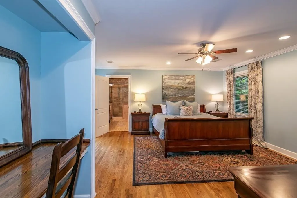 275 Elden Drive, Sandy Springs, Georgia 30342, 4 Bedrooms Bedrooms, ,4 BathroomsBathrooms,Residential,Sold,275 Elden Drive,7136609