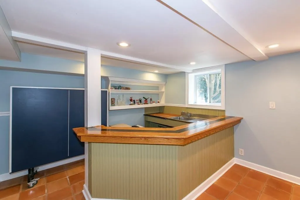 275 Elden Drive, Sandy Springs, Georgia 30342, 4 Bedrooms Bedrooms, ,4 BathroomsBathrooms,Residential,Sold,275 Elden Drive,7136609