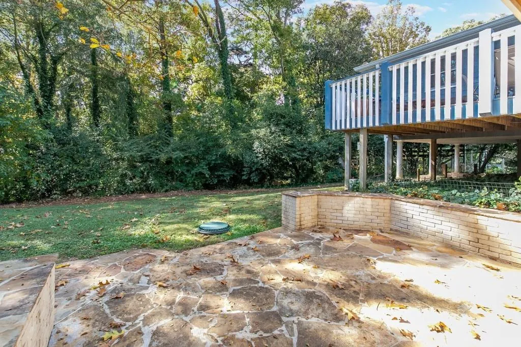 275 Elden Drive, Sandy Springs, Georgia 30342, 4 Bedrooms Bedrooms, ,4 BathroomsBathrooms,Residential,Sold,275 Elden Drive,7136609