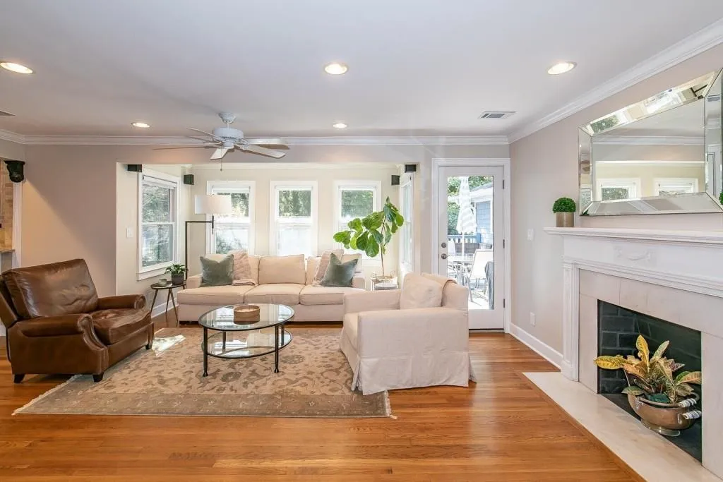 275 Elden Drive, Sandy Springs, Georgia 30342, 4 Bedrooms Bedrooms, ,4 BathroomsBathrooms,Residential,Sold,275 Elden Drive,7136609