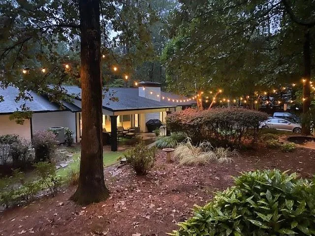 645 River Valley Road Nw, Atlanta, Georgia 30328, 4 Bedrooms Bedrooms, ,4 BathroomsBathrooms,Residential,Sold,645 River Valley Road Nw,6843268