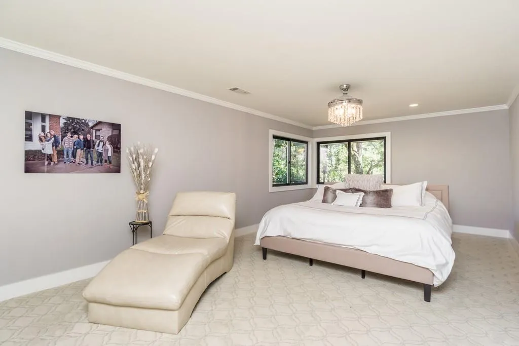 645 River Valley Road Nw, Atlanta, Georgia 30328, 4 Bedrooms Bedrooms, ,4 BathroomsBathrooms,Residential,Sold,645 River Valley Road Nw,6843268