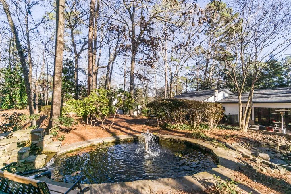 645 River Valley Road Nw, Atlanta, Georgia 30328, 4 Bedrooms Bedrooms, ,4 BathroomsBathrooms,Residential,Sold,645 River Valley Road Nw,6843268