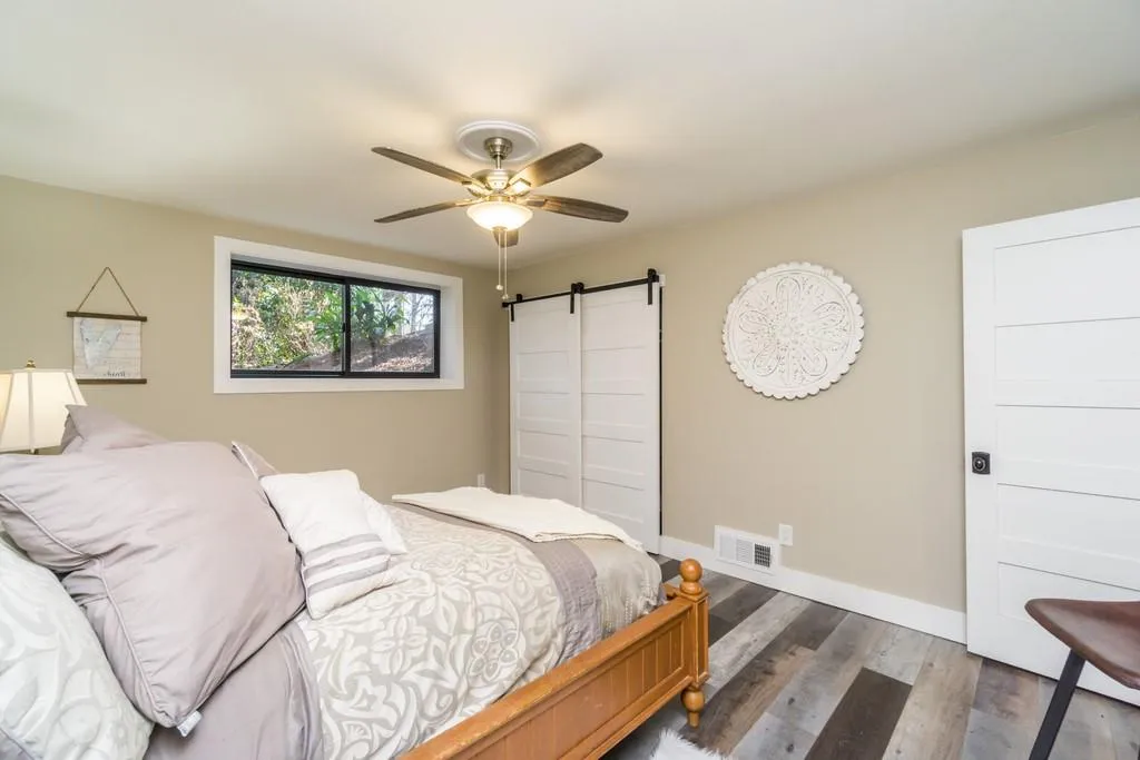 645 River Valley Road Nw, Atlanta, Georgia 30328, 4 Bedrooms Bedrooms, ,4 BathroomsBathrooms,Residential,Sold,645 River Valley Road Nw,6843268