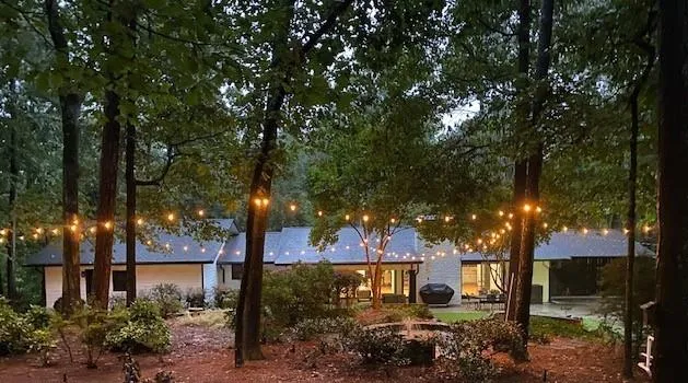 645 River Valley Road Nw, Atlanta, Georgia 30328, 4 Bedrooms Bedrooms, ,4 BathroomsBathrooms,Residential,Sold,645 River Valley Road Nw,6843268